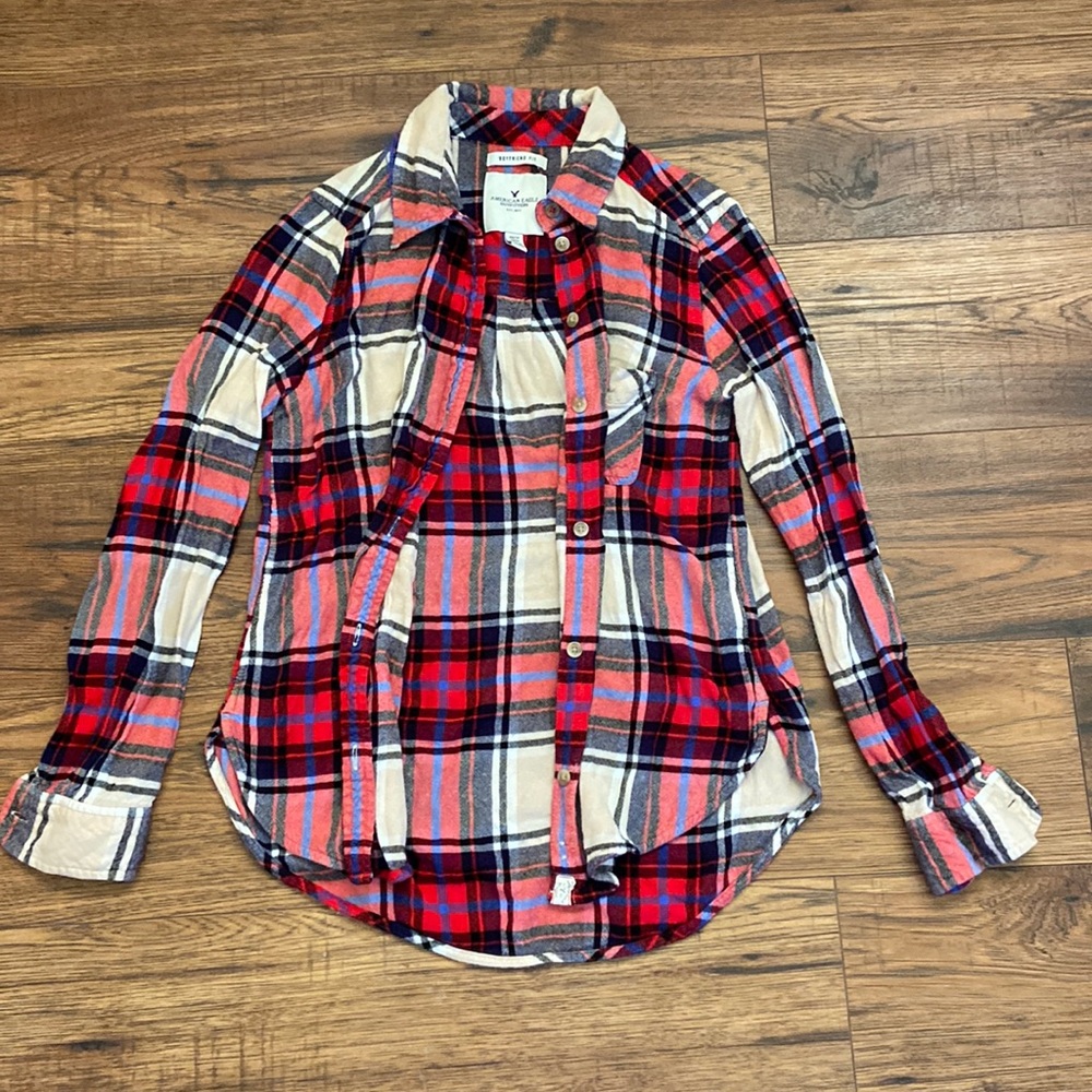 American Eagle flannel size can